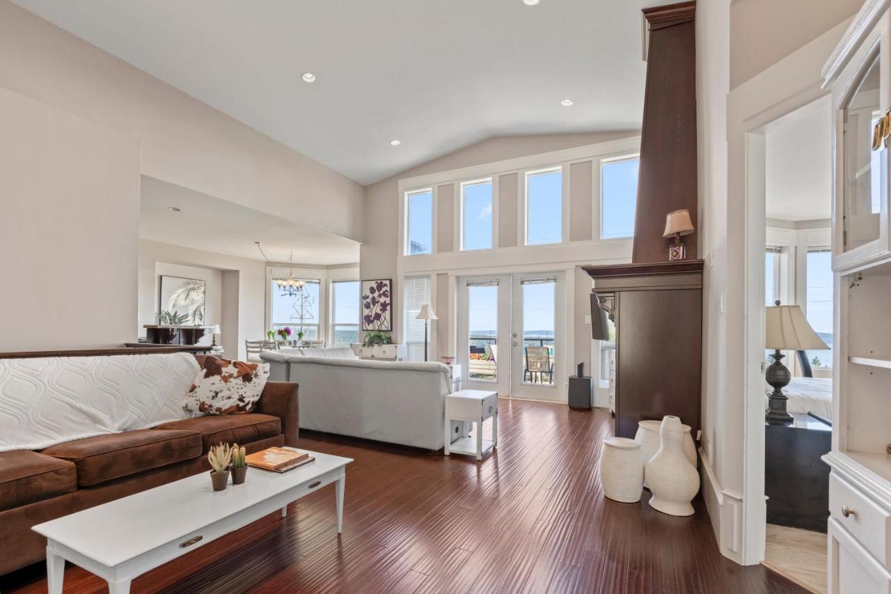 Seaview Executive Home Лейдисмит Екстериор снимка