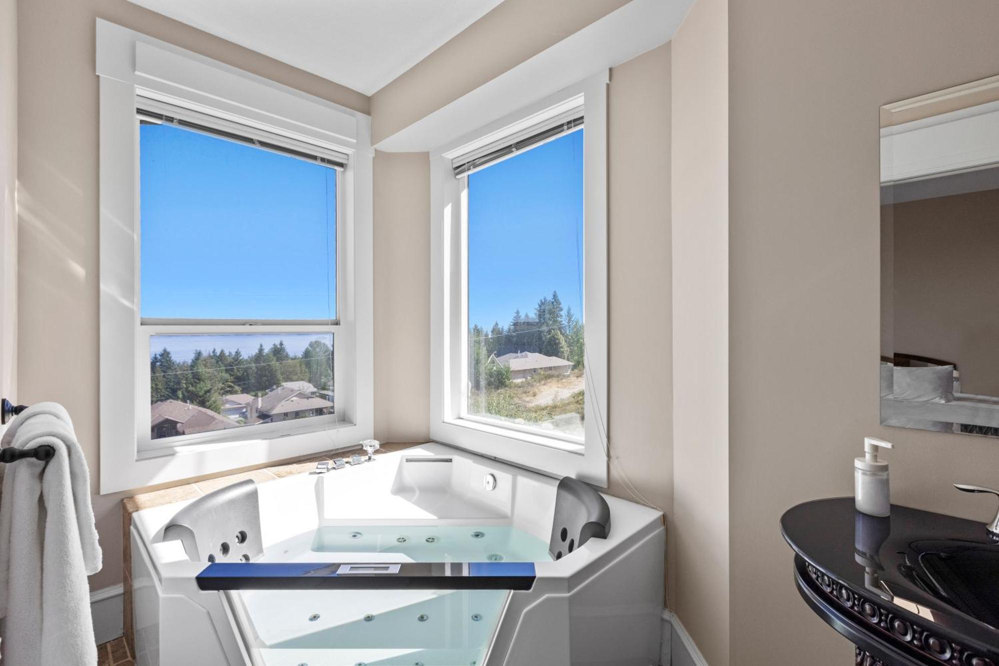 Seaview Executive Home Лейдисмит Екстериор снимка